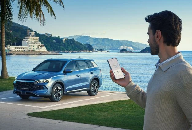 Smart connectivity & entertainment